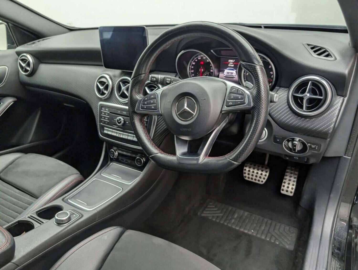 Used Mercedes-Benz A-Class 2017 for sale - 77713051: Photo 11
