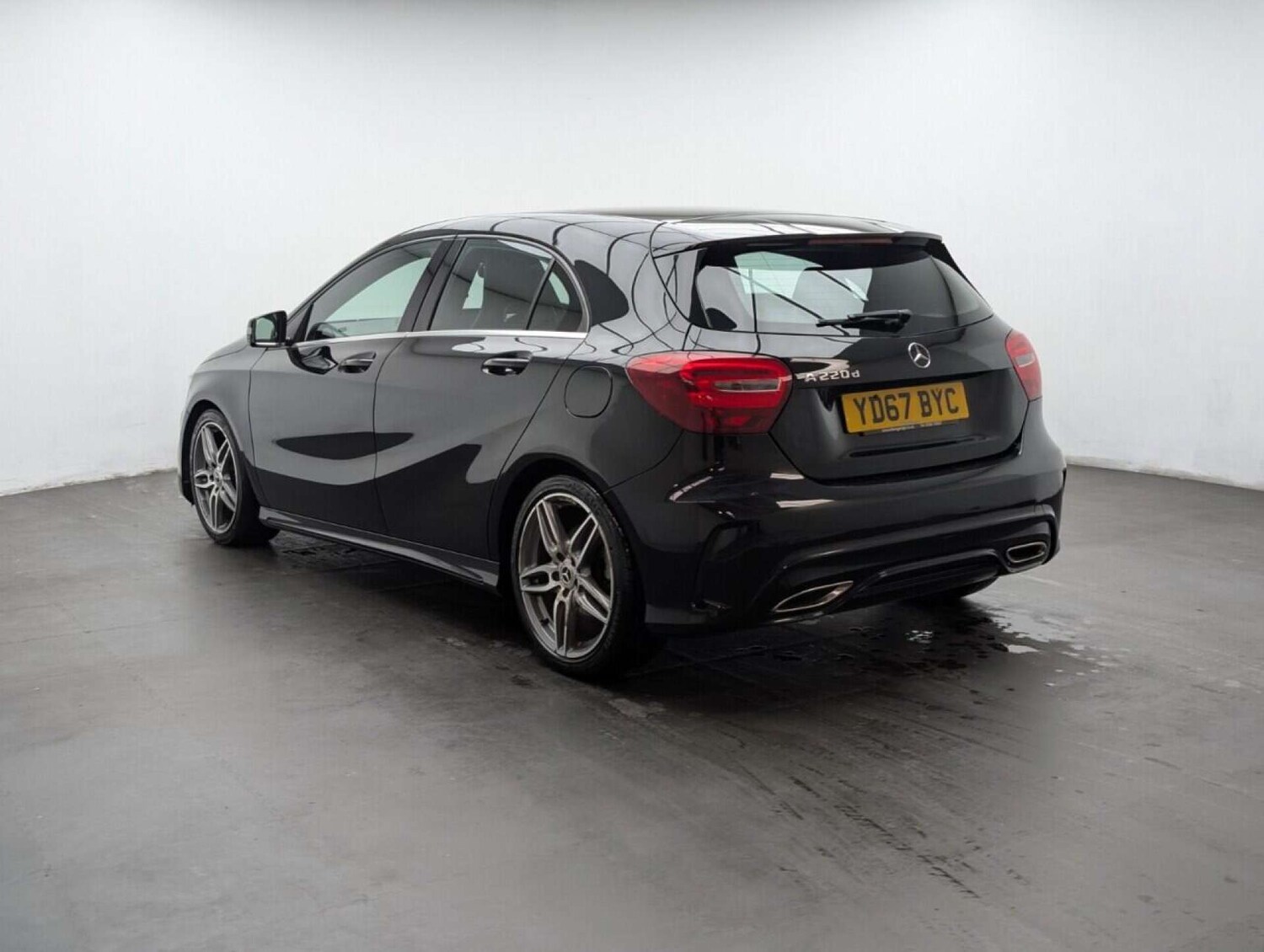 Used Mercedes-Benz A-Class 2017 for sale - 77713051: Photo 6