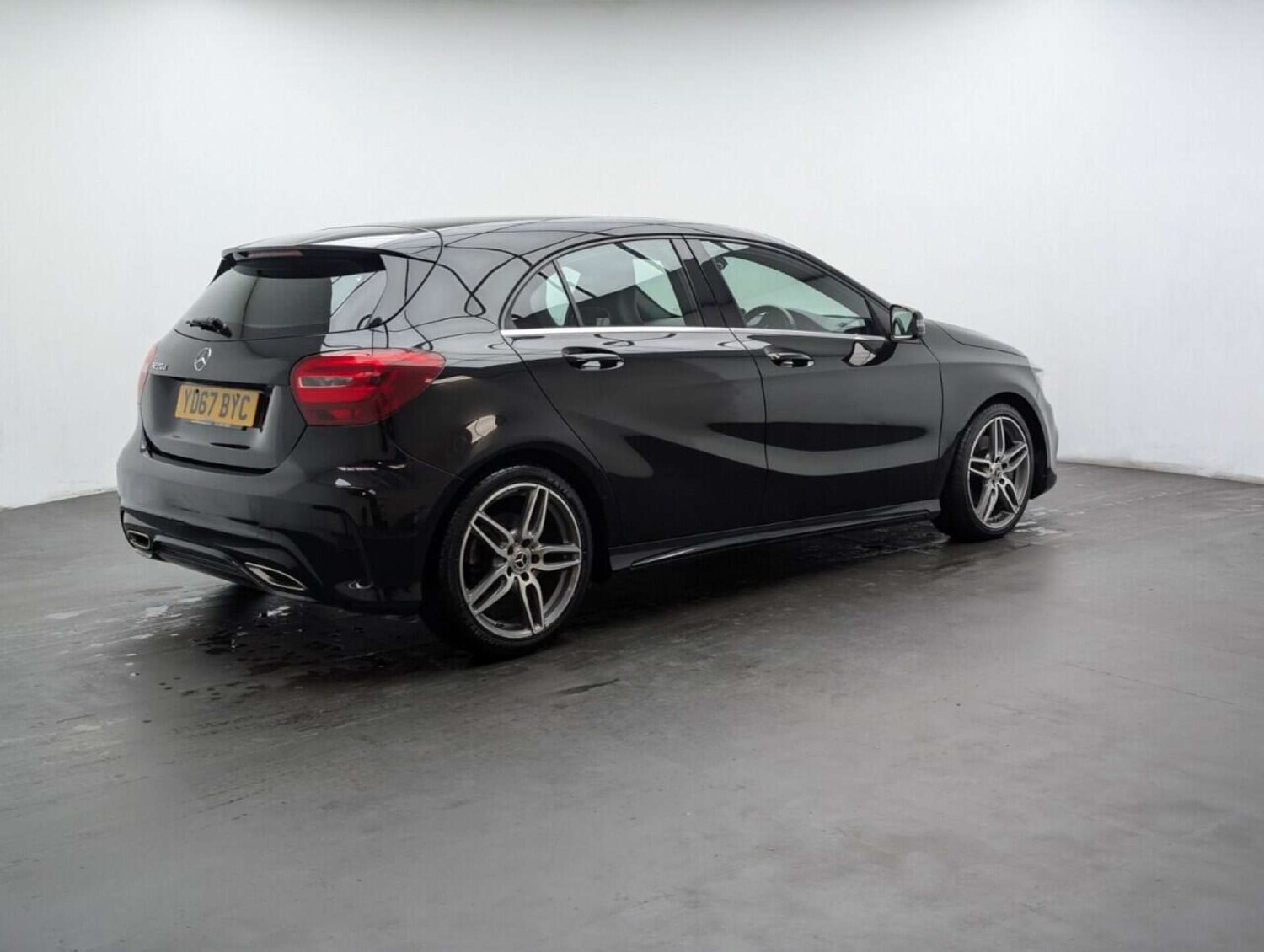 Used Mercedes-Benz A-Class 2017 for sale - 77713051: Photo 8