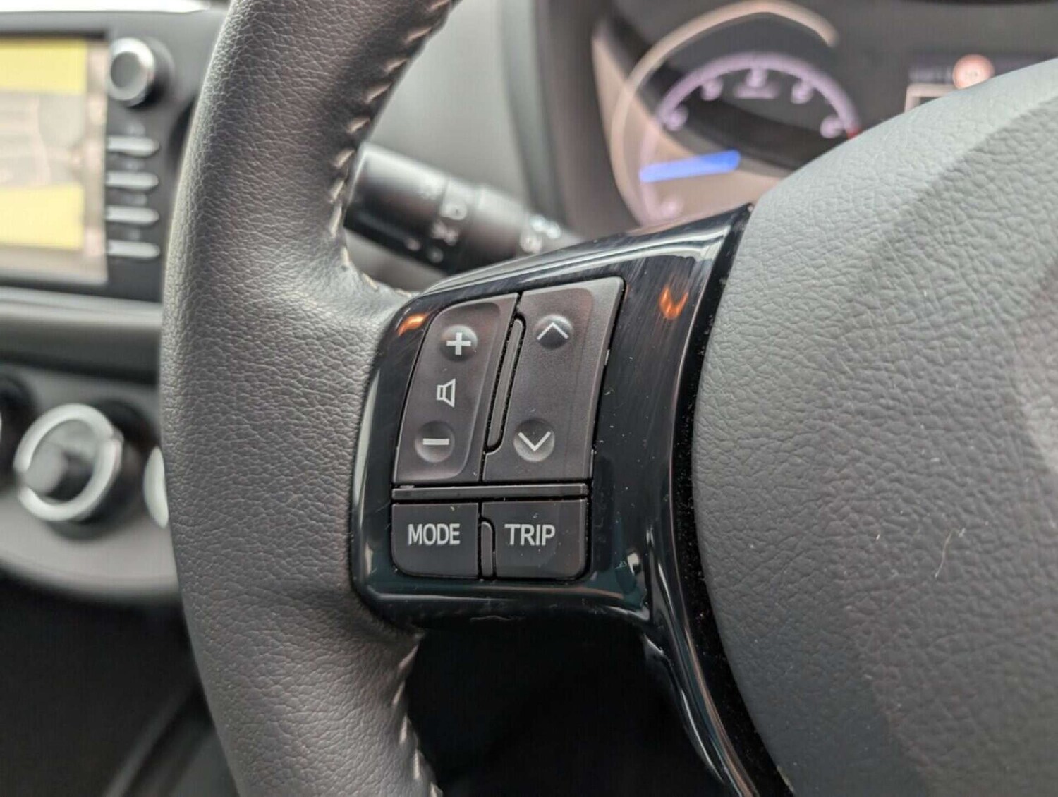 Used Toyota Yaris 2019 for sale - 77713736: Photo 19