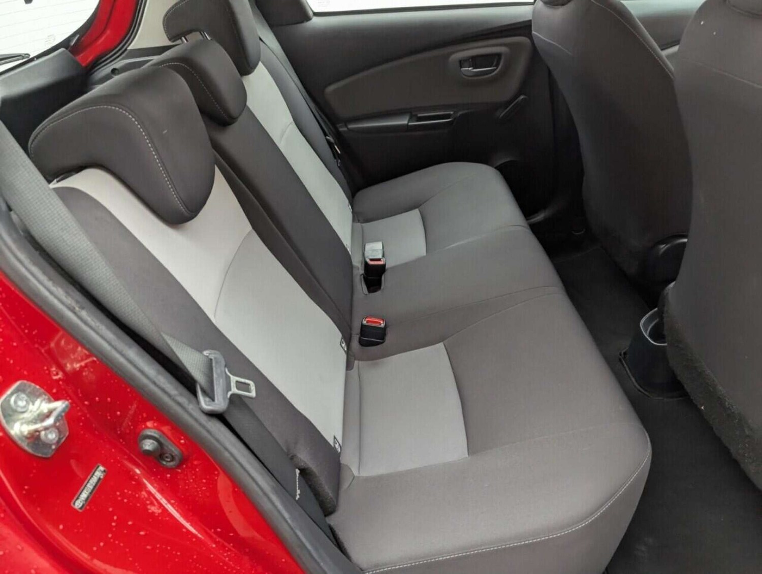 Used Toyota Yaris 2019 for sale - 77713736: Photo 25