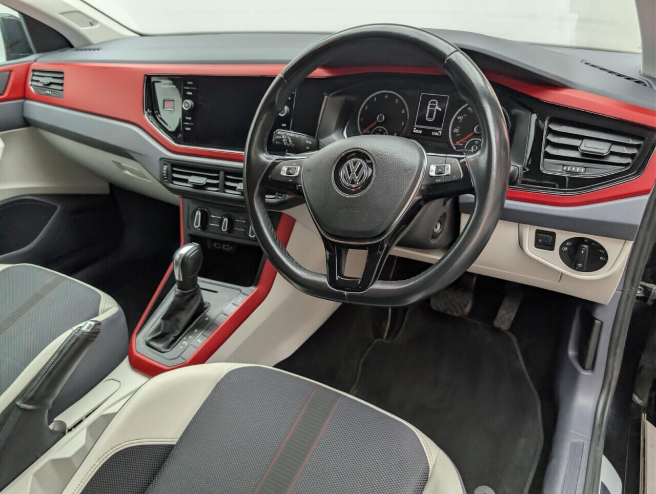 Used Volkswagen Polo 2019 for sale - 76608424: Photo 11