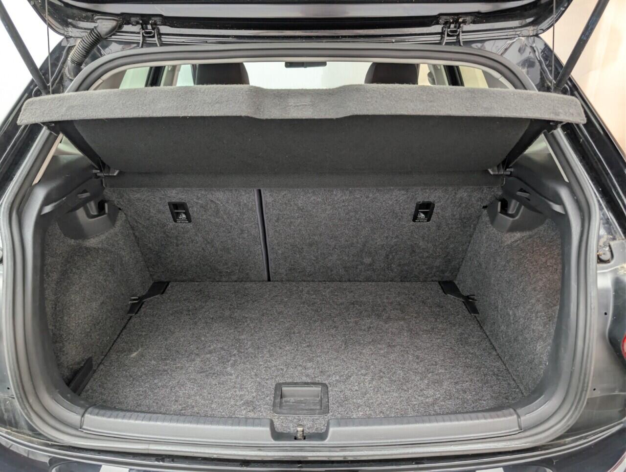 Used Volkswagen Polo 2019 for sale - 76608424: Photo 23