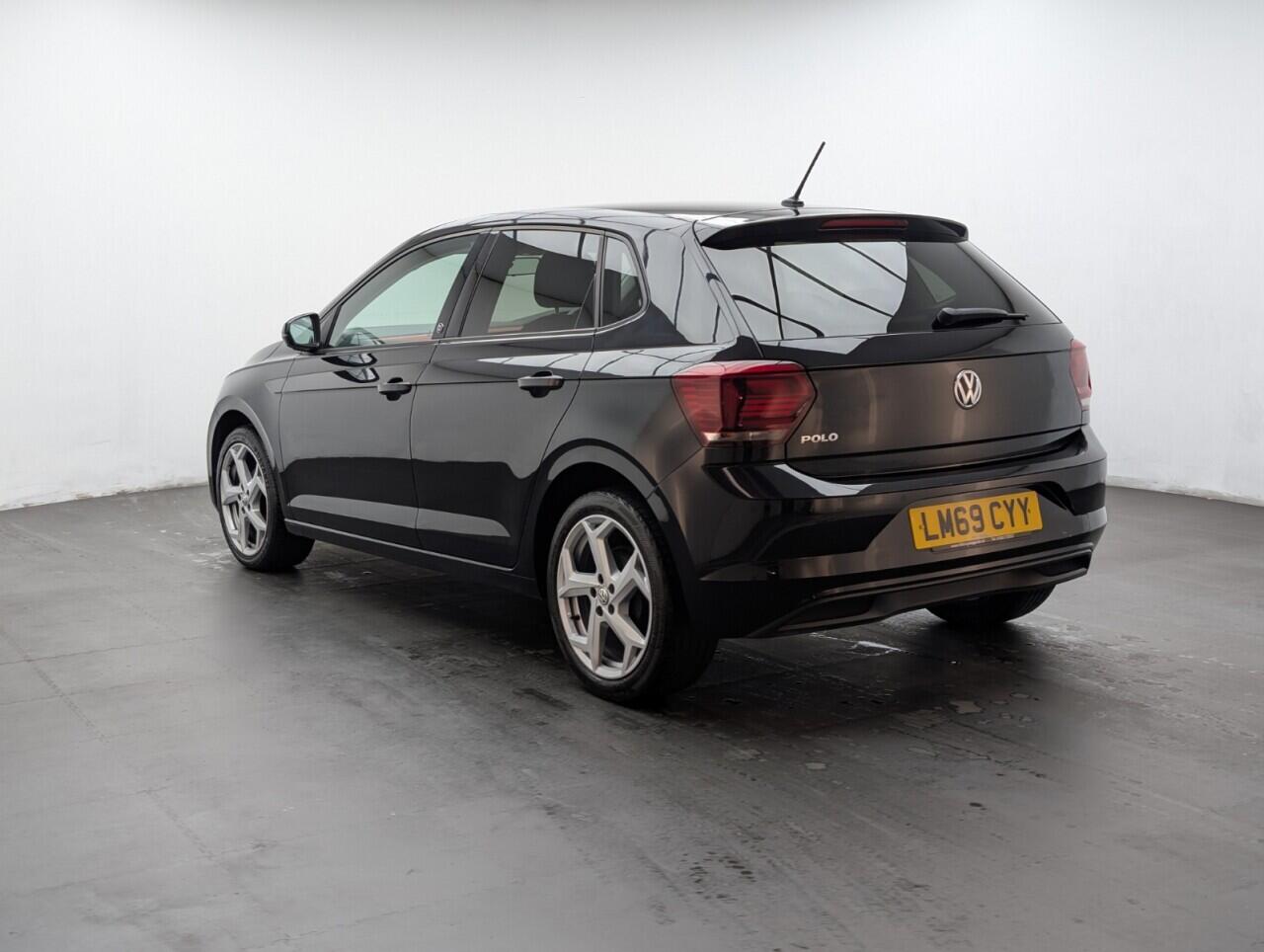 Used Volkswagen Polo 2019 for sale - 76608424: Photo 6