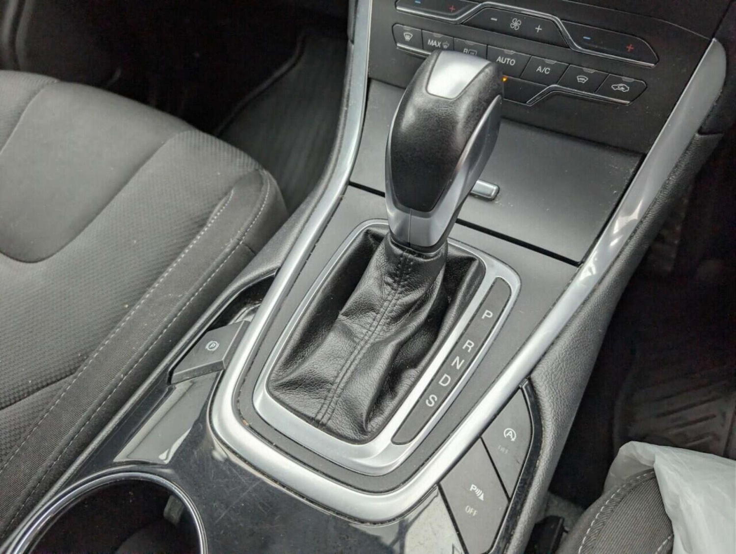 Used Ford S-Max 2017 for sale - 77713967: Photo 17