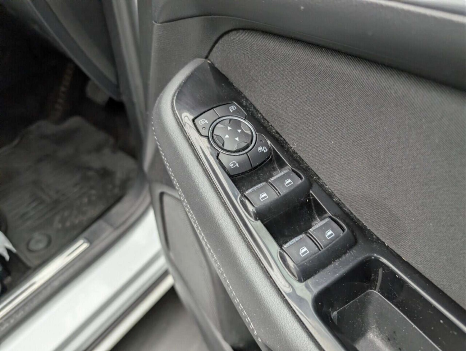 Used Ford S-Max 2017 for sale - 77713967: Photo 22