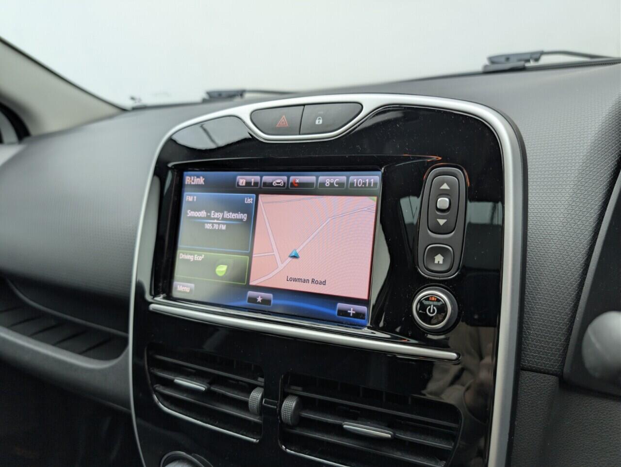 Used Renault Clio 2016 for sale - 76742329: Photo 13