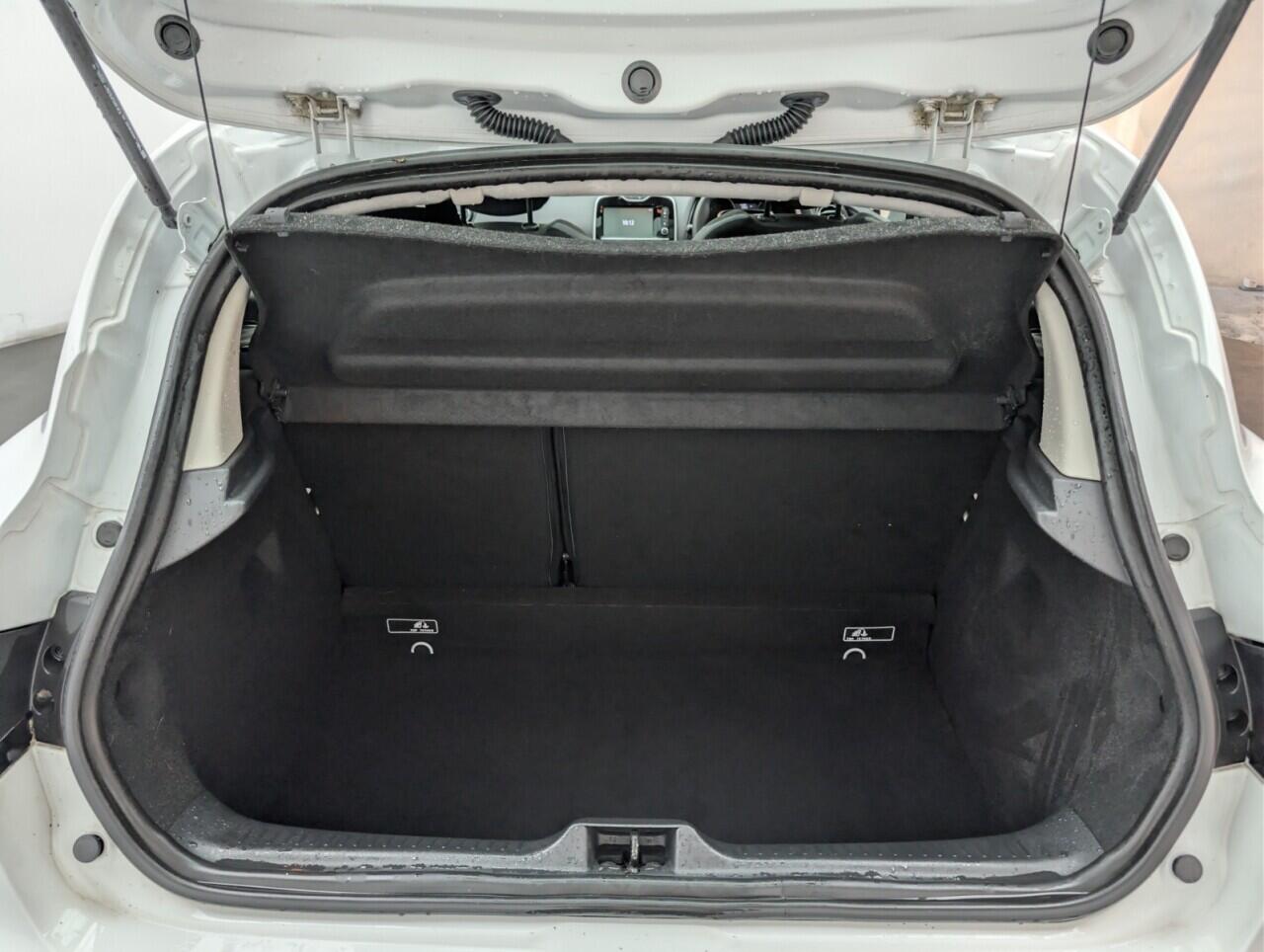 Used Renault Clio 2016 for sale - 76742329: Photo 26