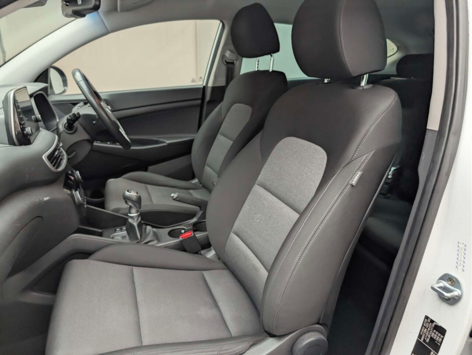 Used Hyundai TUCSON 2018 for sale - 77766869: Photo 2