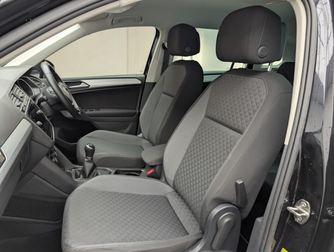 Used Volkswagen Tiguan 2017 for sale - 77130891: Photo 28