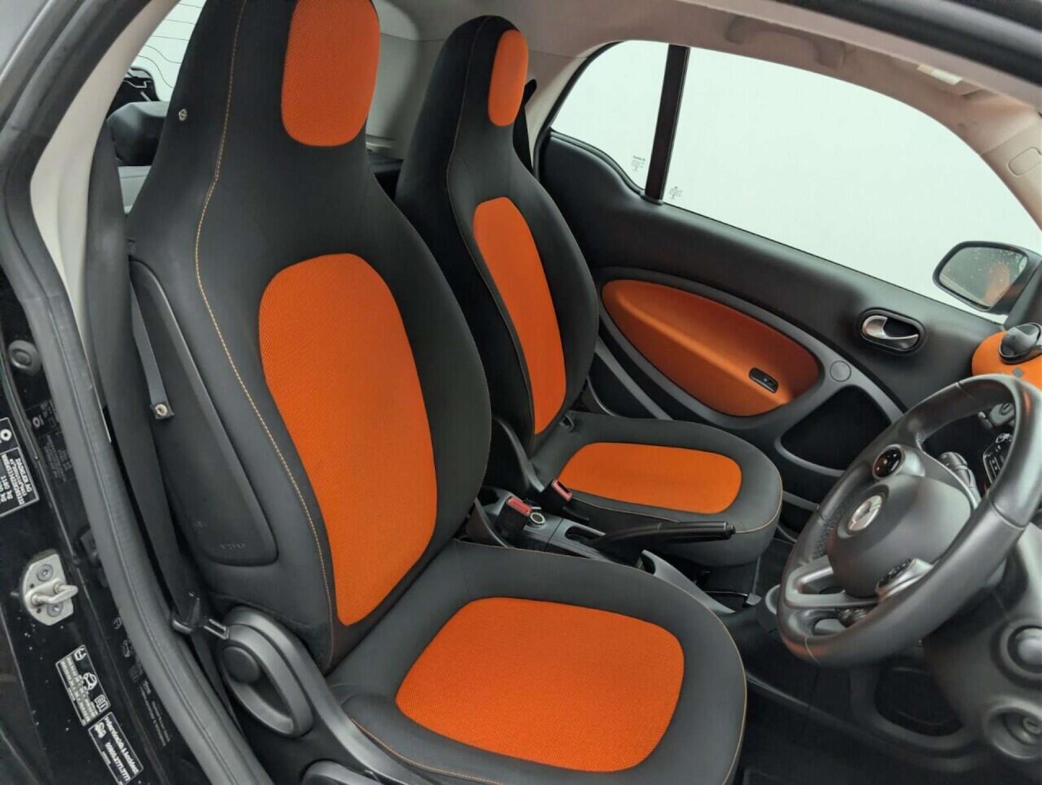 Used smart fortwo 2018 for sale - 77790747: Photo 12