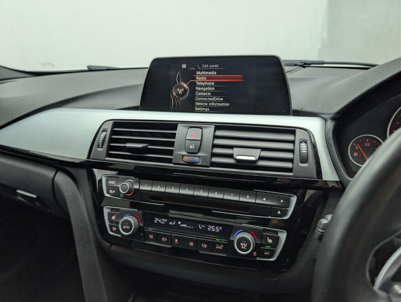 Used BMW 3 Series 2017 for sale - 77358601: Photo 13