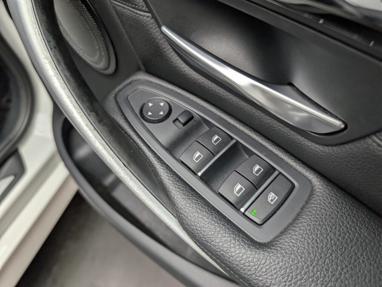 Used BMW 3 Series 2017 for sale - 77358601: Photo 20