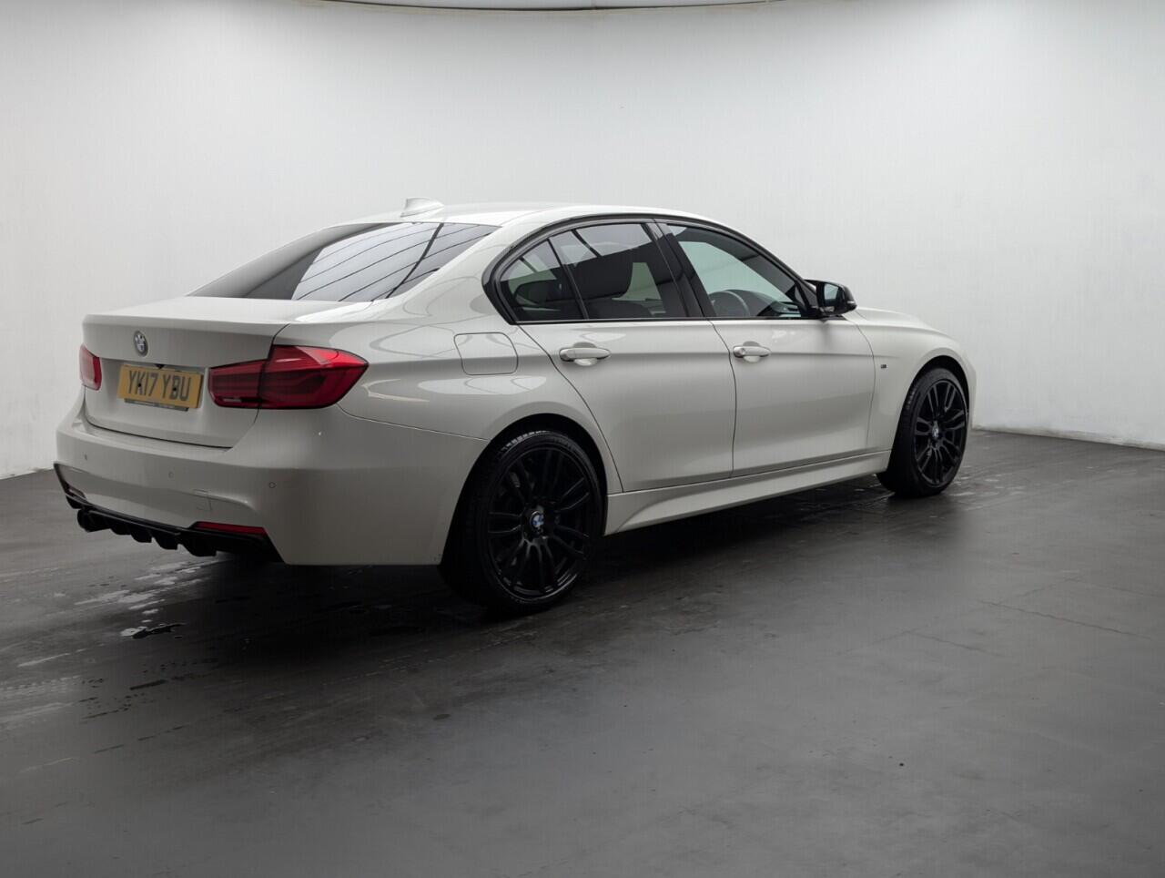 Used BMW 3 Series 2017 for sale - 77358601: Photo 8