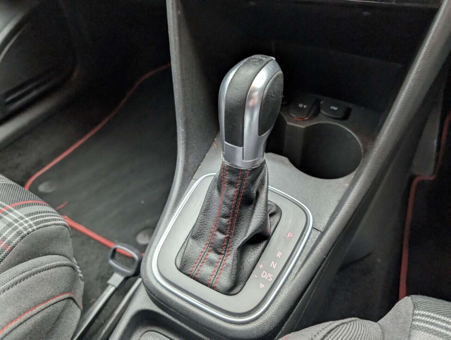 Used Volkswagen Polo 2017 for sale - 77713182: Photo 16