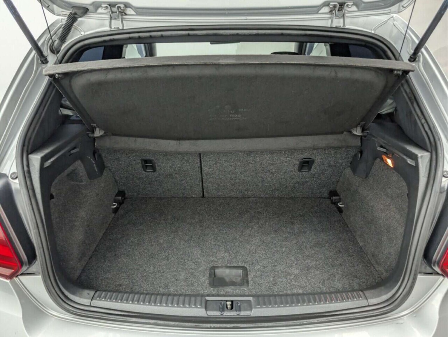 Used Volkswagen Polo 2017 for sale - 77713182: Photo 23