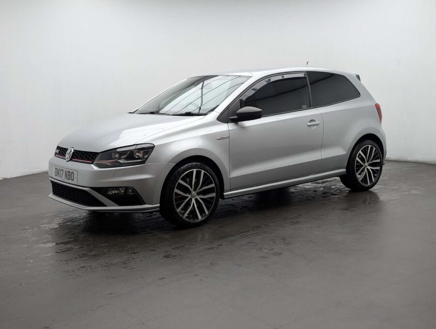 Used Volkswagen Polo 2017 for sale - 77713182: Photo 4