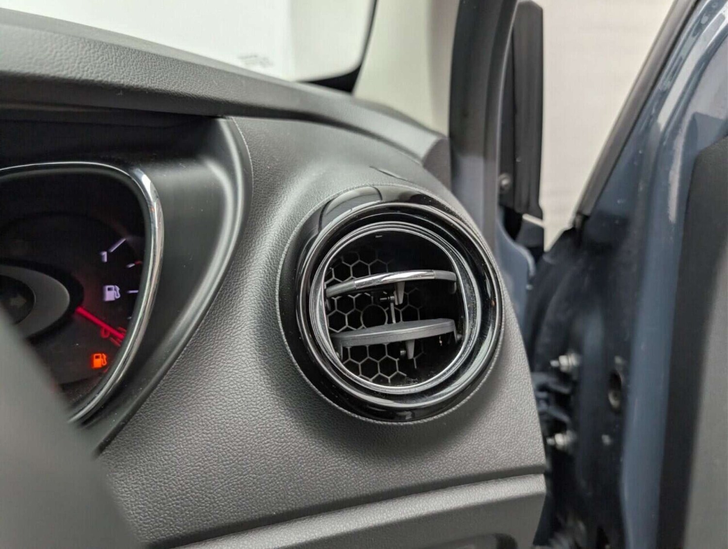 Used Renault Captur 2017 for sale - 77714273: Photo 17