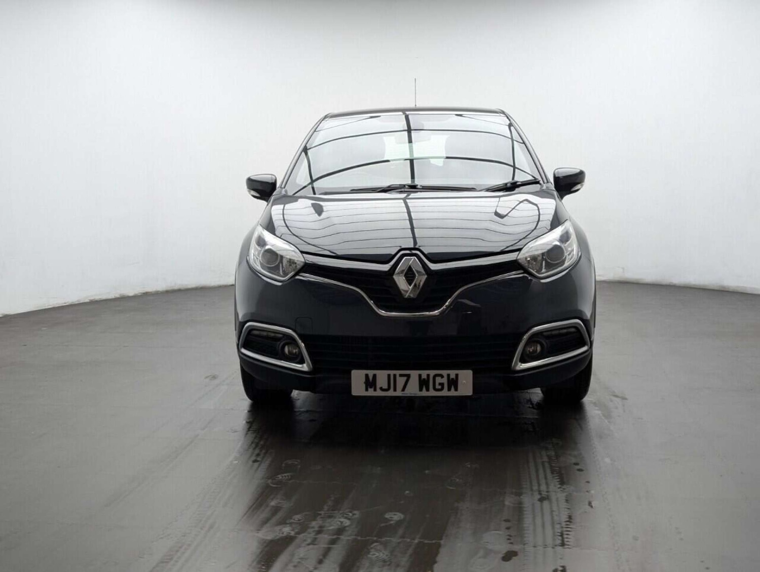 Used Renault Captur 2017 for sale - 77714273: Photo 3
