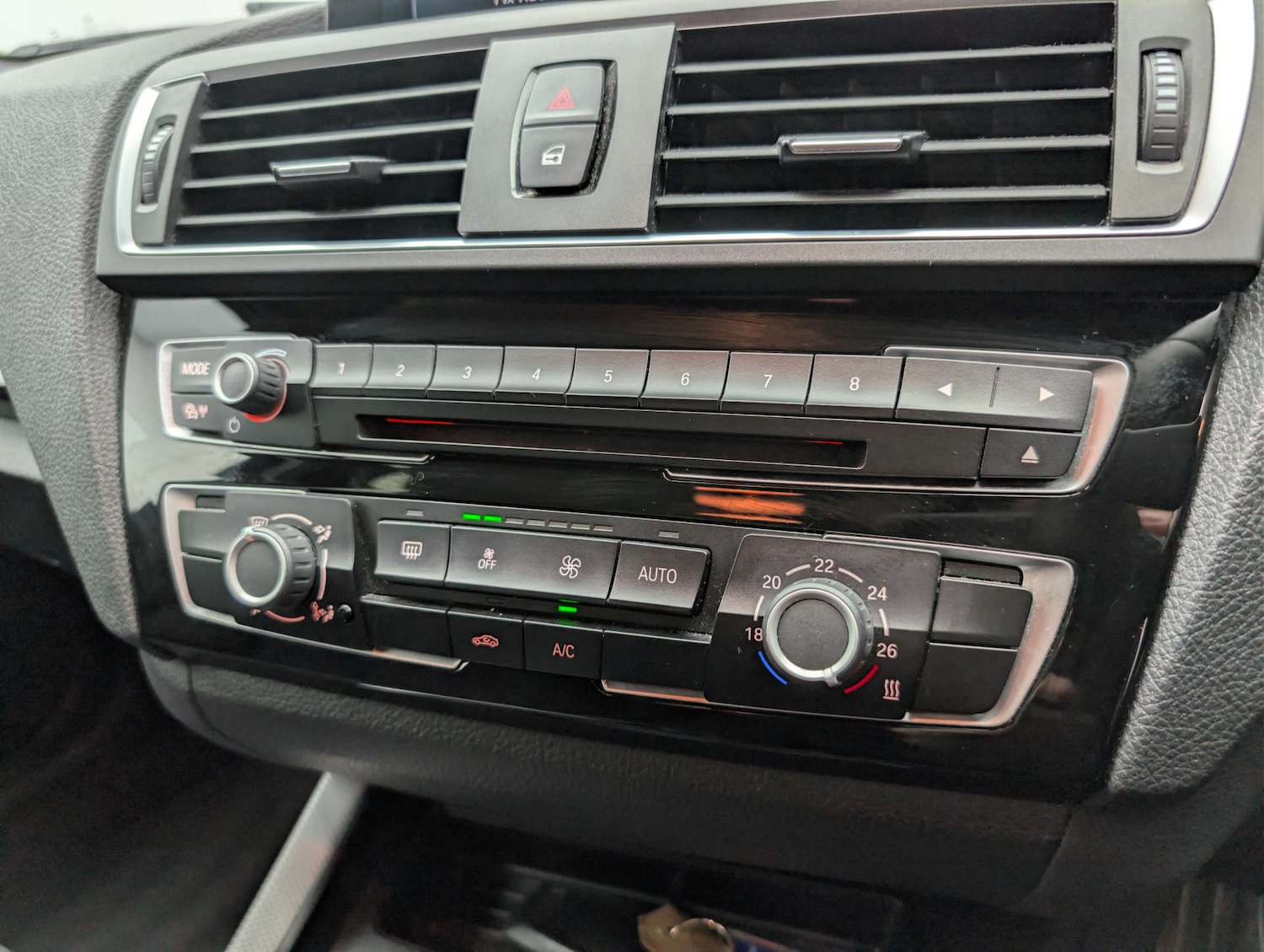 Used BMW 1 Series 2017 for sale - 78014267: Photo 2