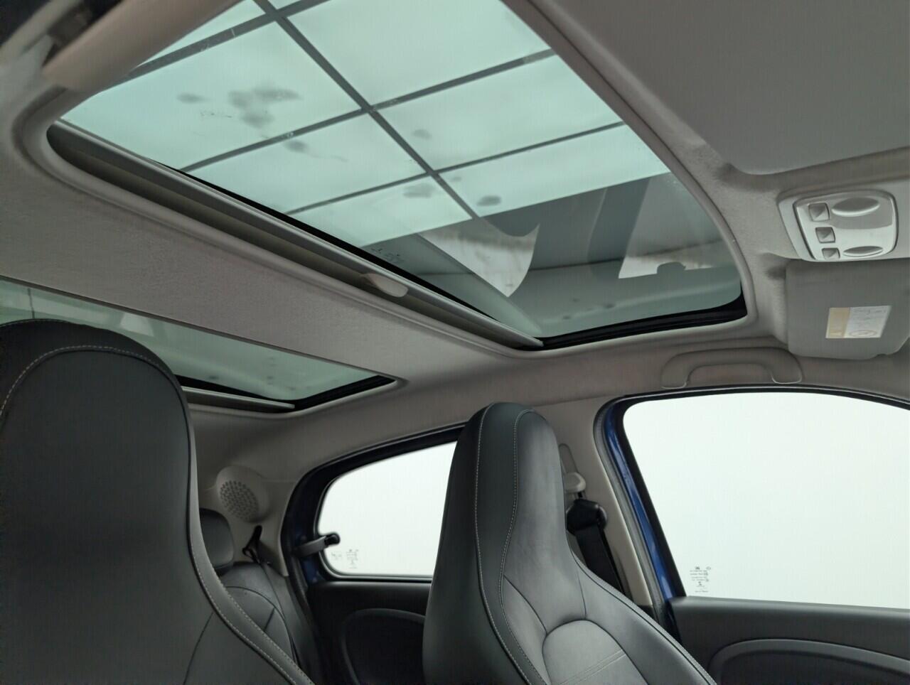 Used smart forfour 2018 for sale - 77440386: Photo 24