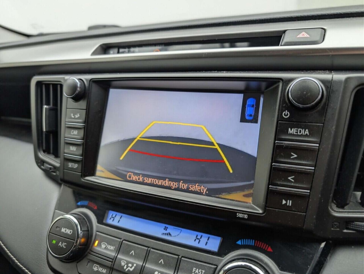 Used Toyota RAV4 2018 for sale - 77714036: Photo 16