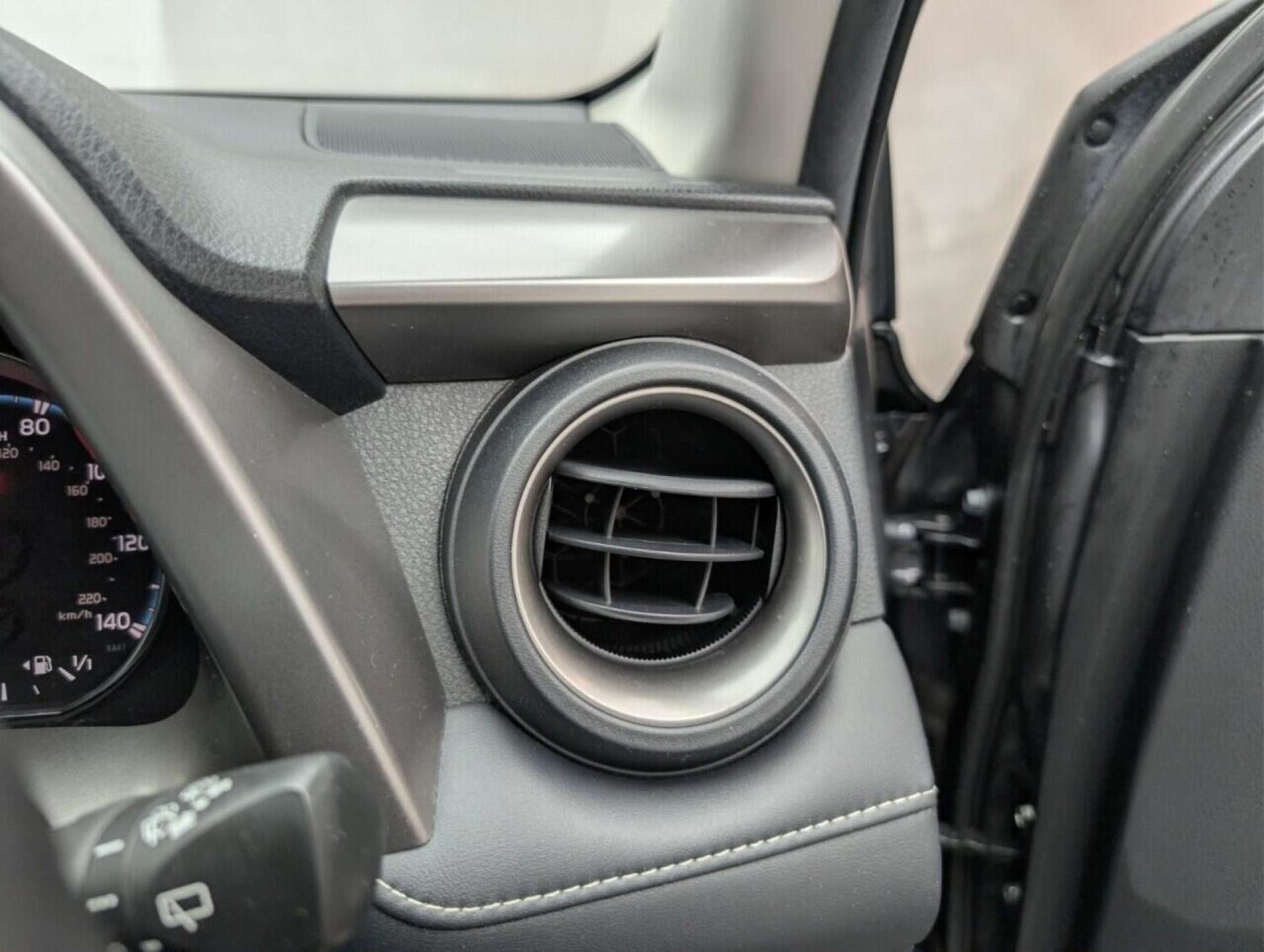 Used Toyota RAV4 2018 for sale - 77714036: Photo 20