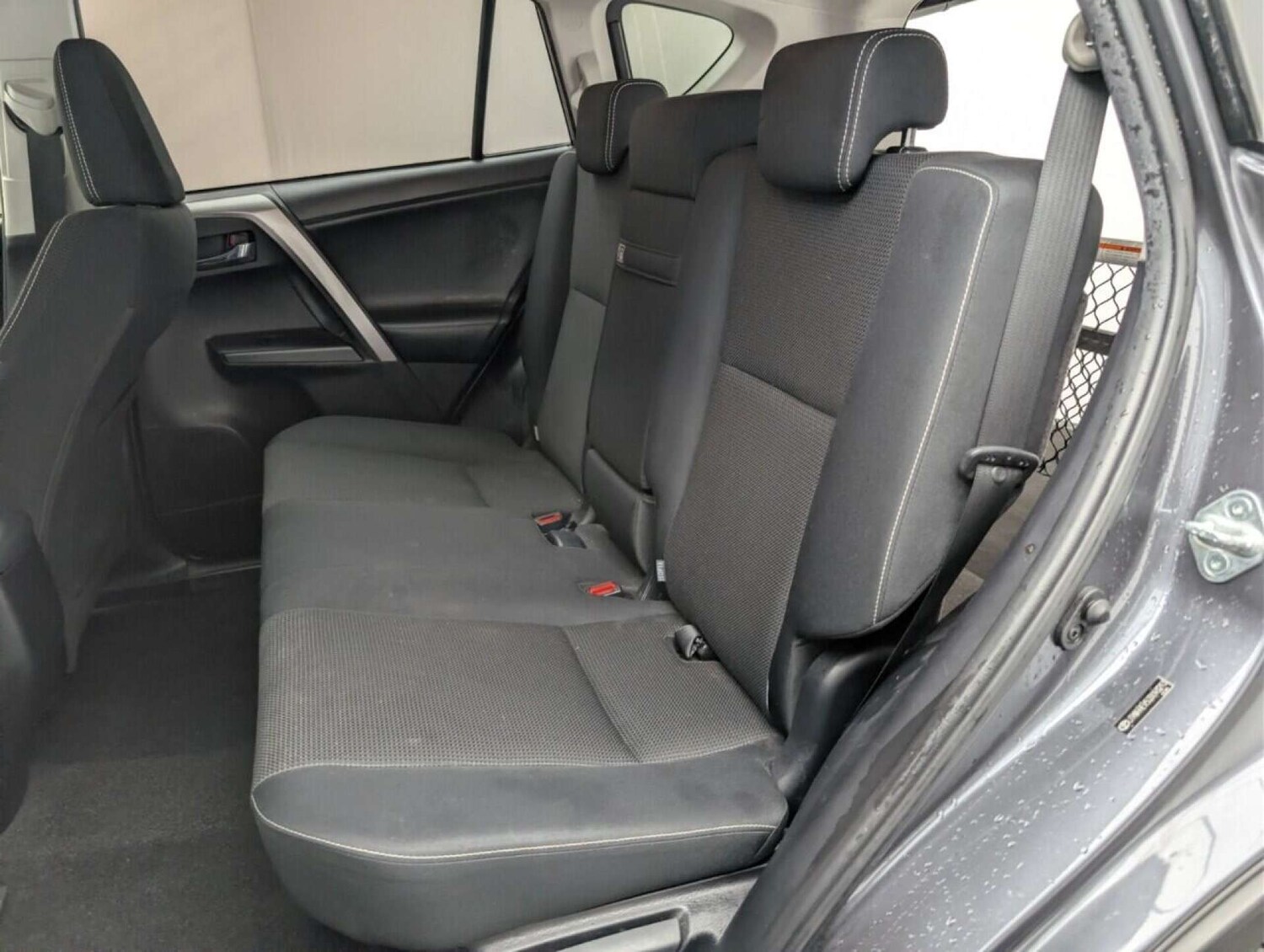 Used Toyota RAV4 2018 for sale - 77714036: Photo 26