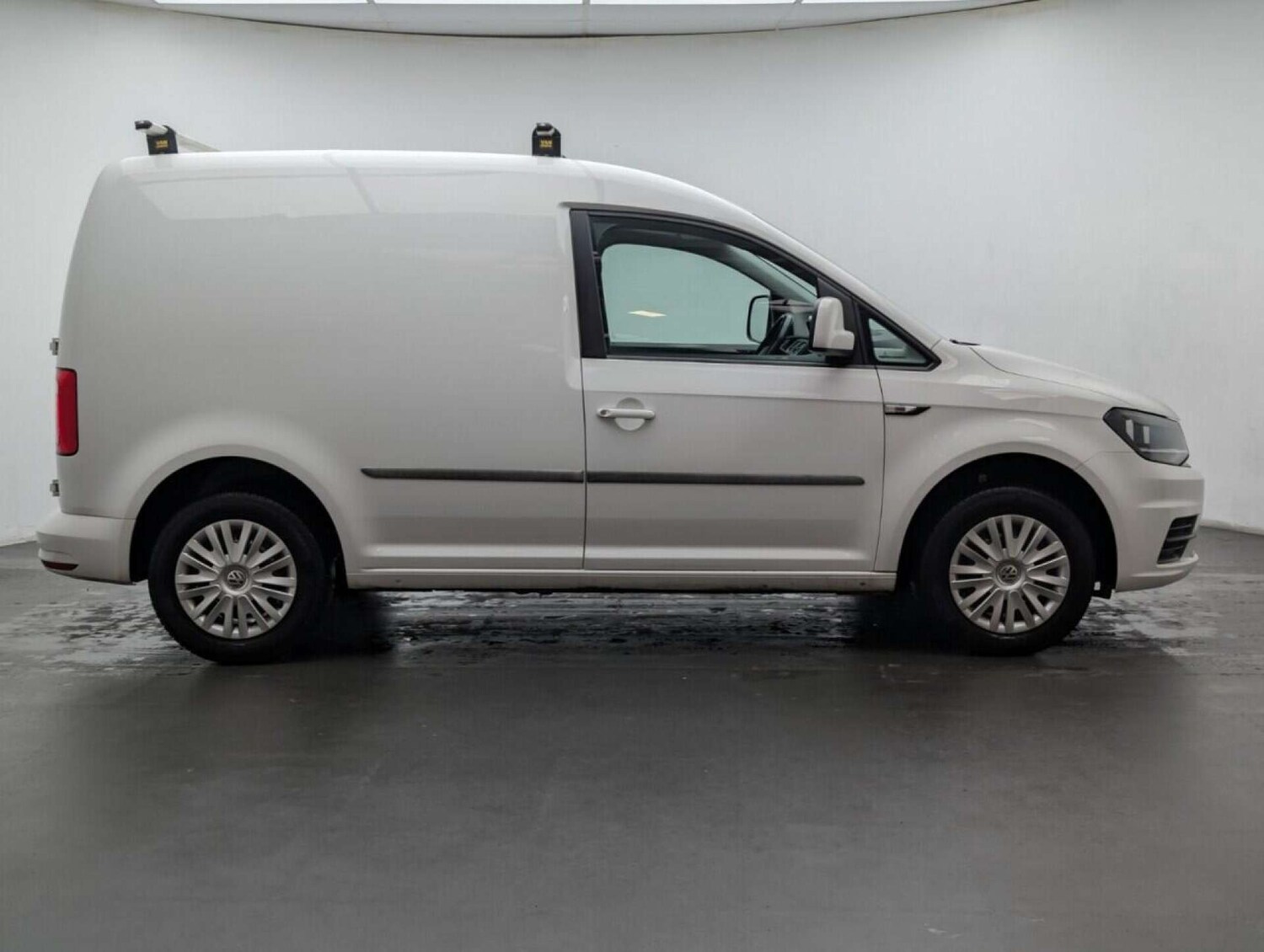 Used Volkswagen Caddy 2018 for sale - 77713992: Photo 9