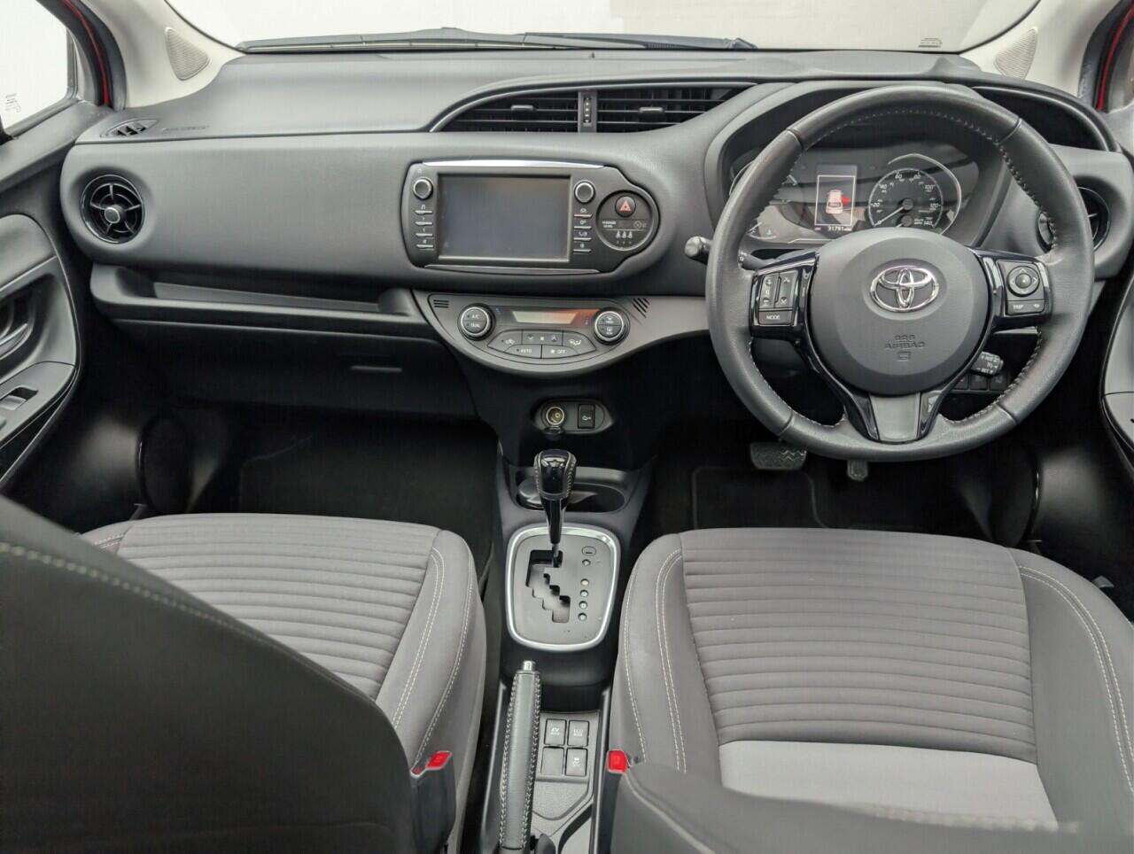 Used Toyota Yaris 2017 for sale - 76801182: Photo 20