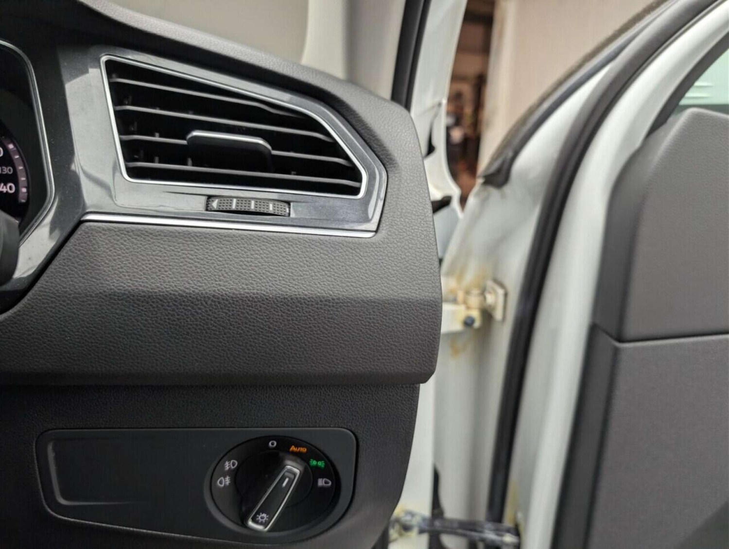 Used Volkswagen Tiguan 2017 for sale - 77713011: Photo 22