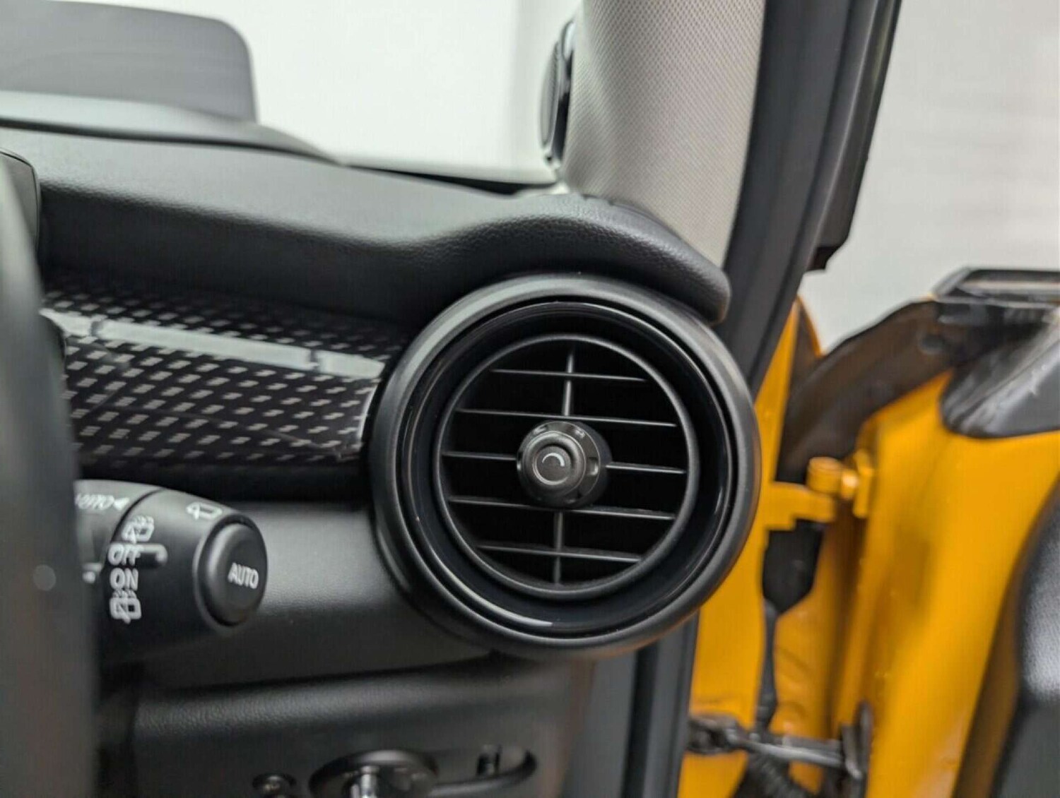 Used MINI Hatch 2017 for sale - 77713317: Photo 20