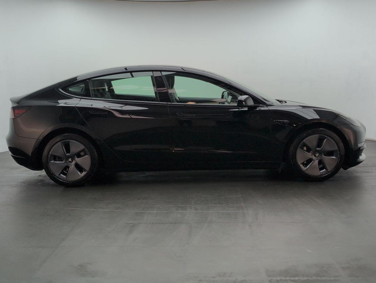 Used Tesla Model 3 2021 for sale - 76425659: Photo 9