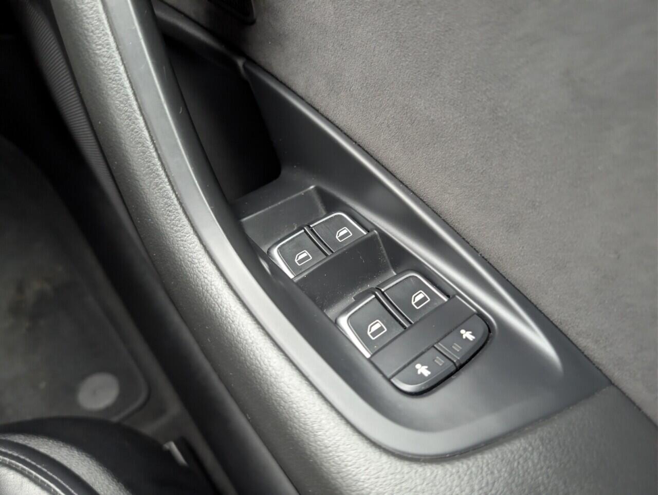 Used Audi A6 Saloon 2017 for sale - 76644718: Photo 22