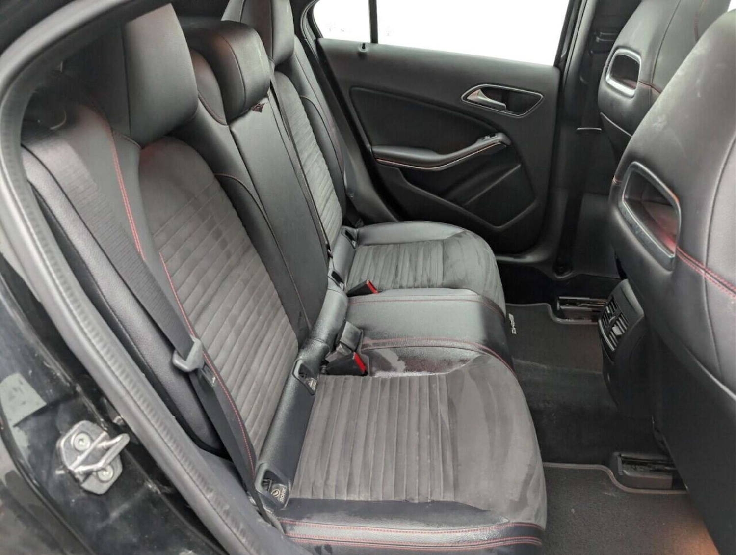 Used Mercedes-Benz A-Class 2018 for sale - 77713125: Photo 25