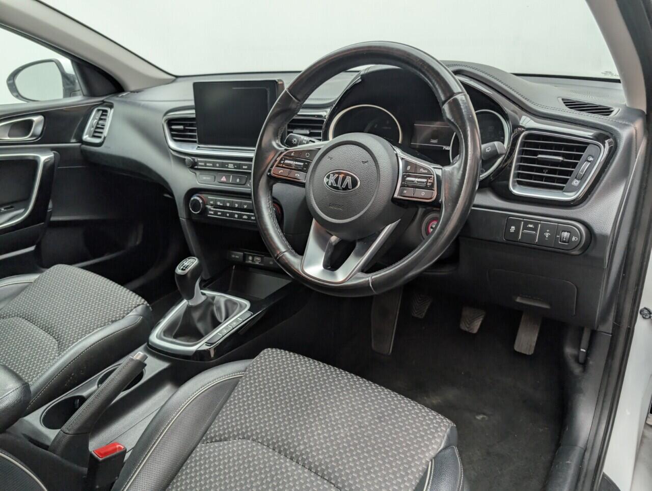 Used Kia Ceed 2019 for sale - 76537711: Photo 11