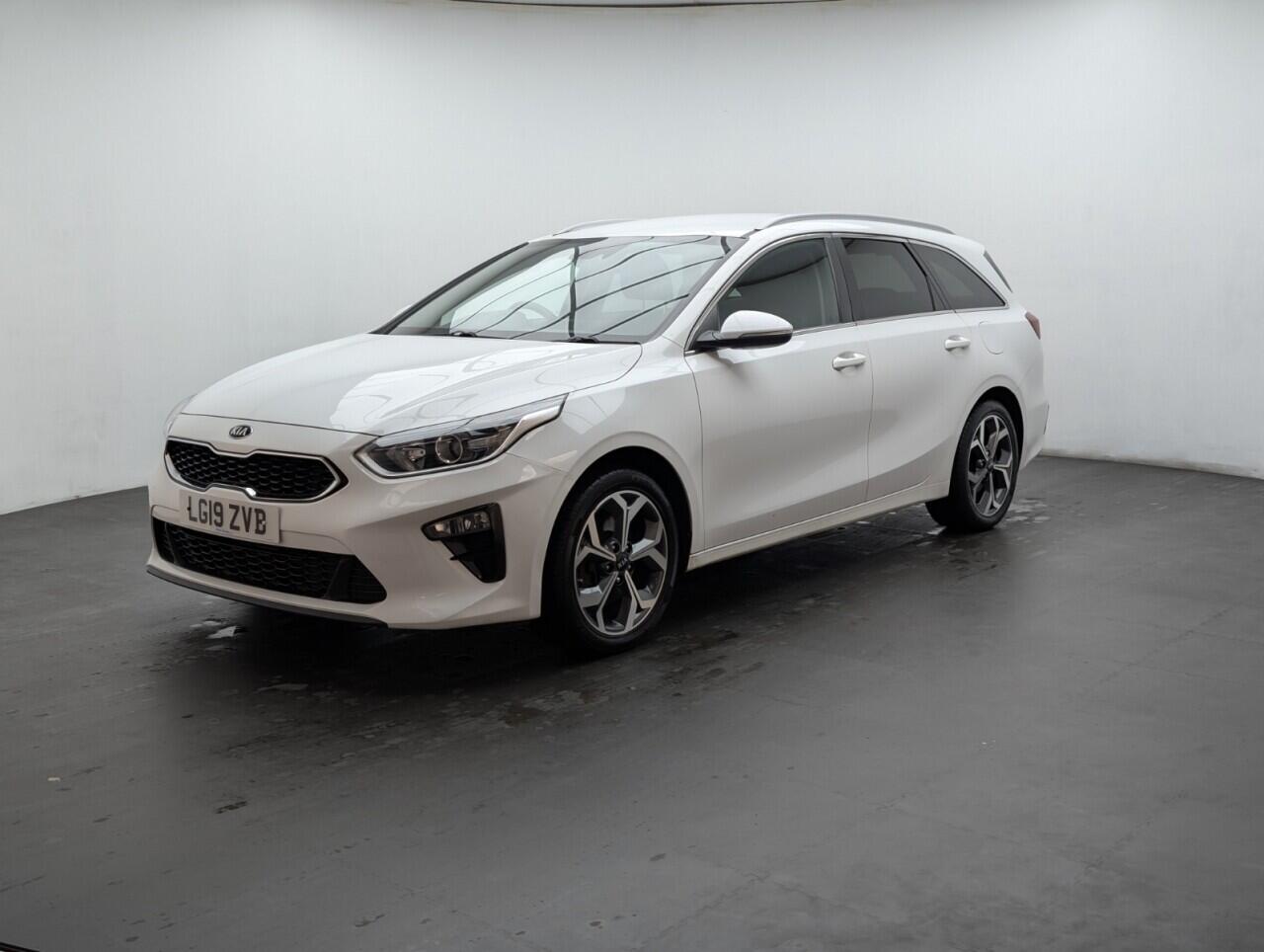 Used Kia Ceed 2019 for sale - 76537711: Photo 4