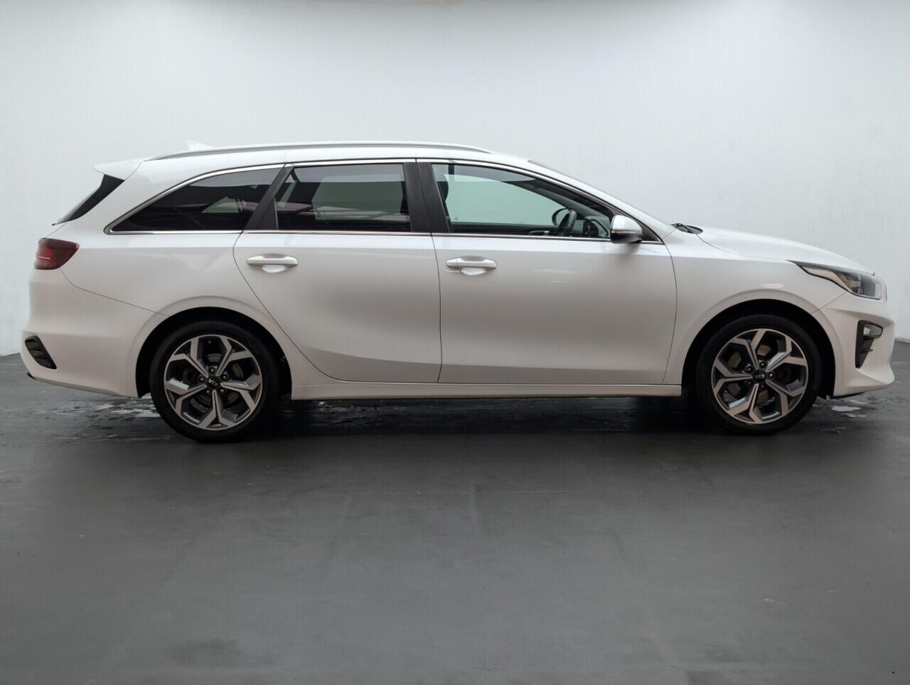 Used Kia Ceed 2019 for sale - 76537711: Photo 9