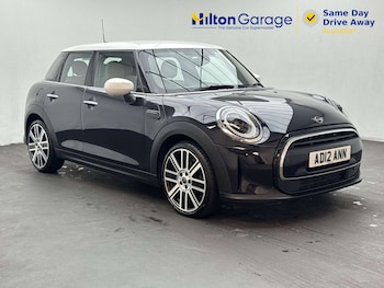 Used MINI Hatch 2023 for sale - 79206045: Photo