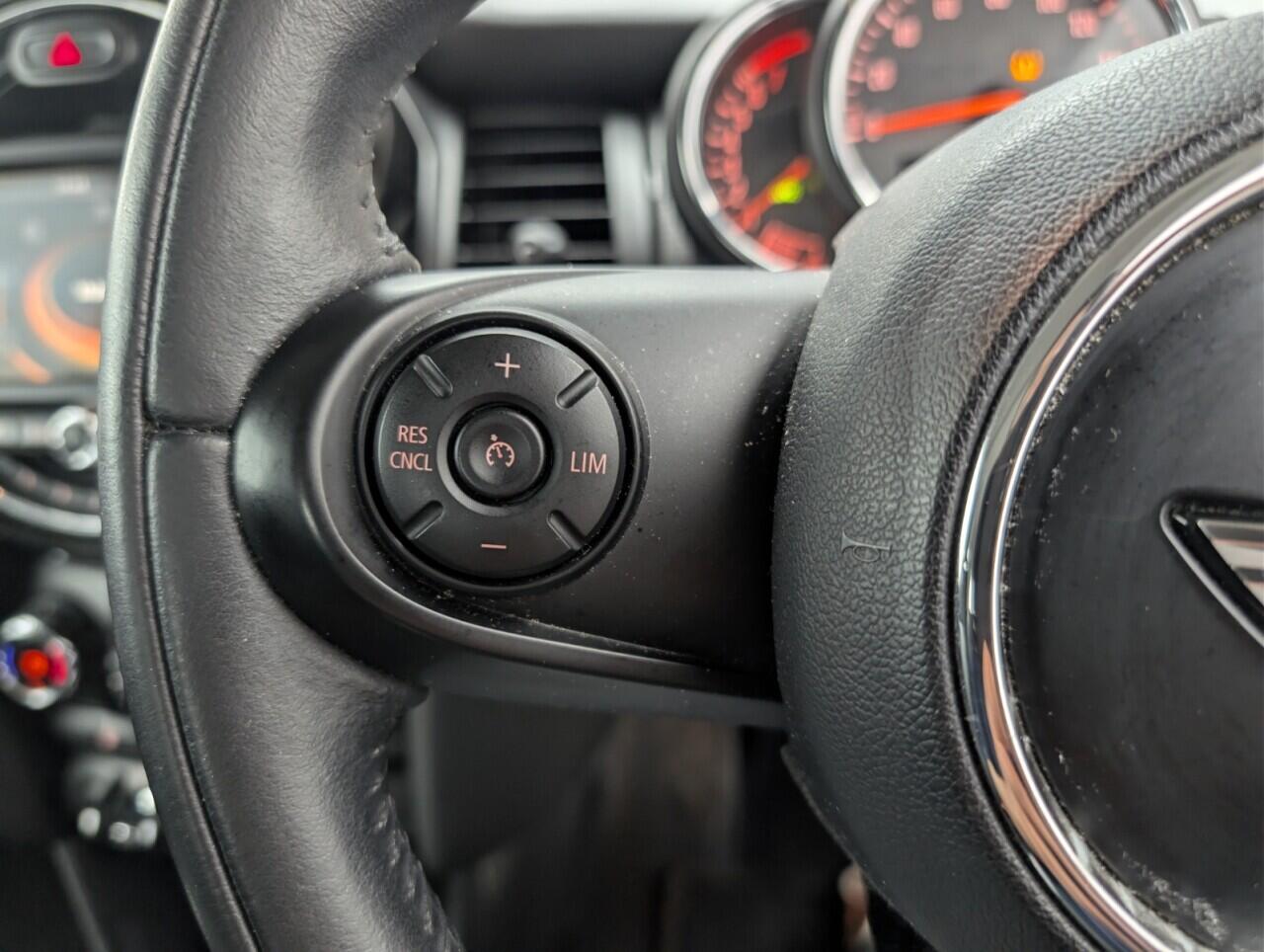 Used MINI Hatch 2016 for sale - 77130997: Photo 17