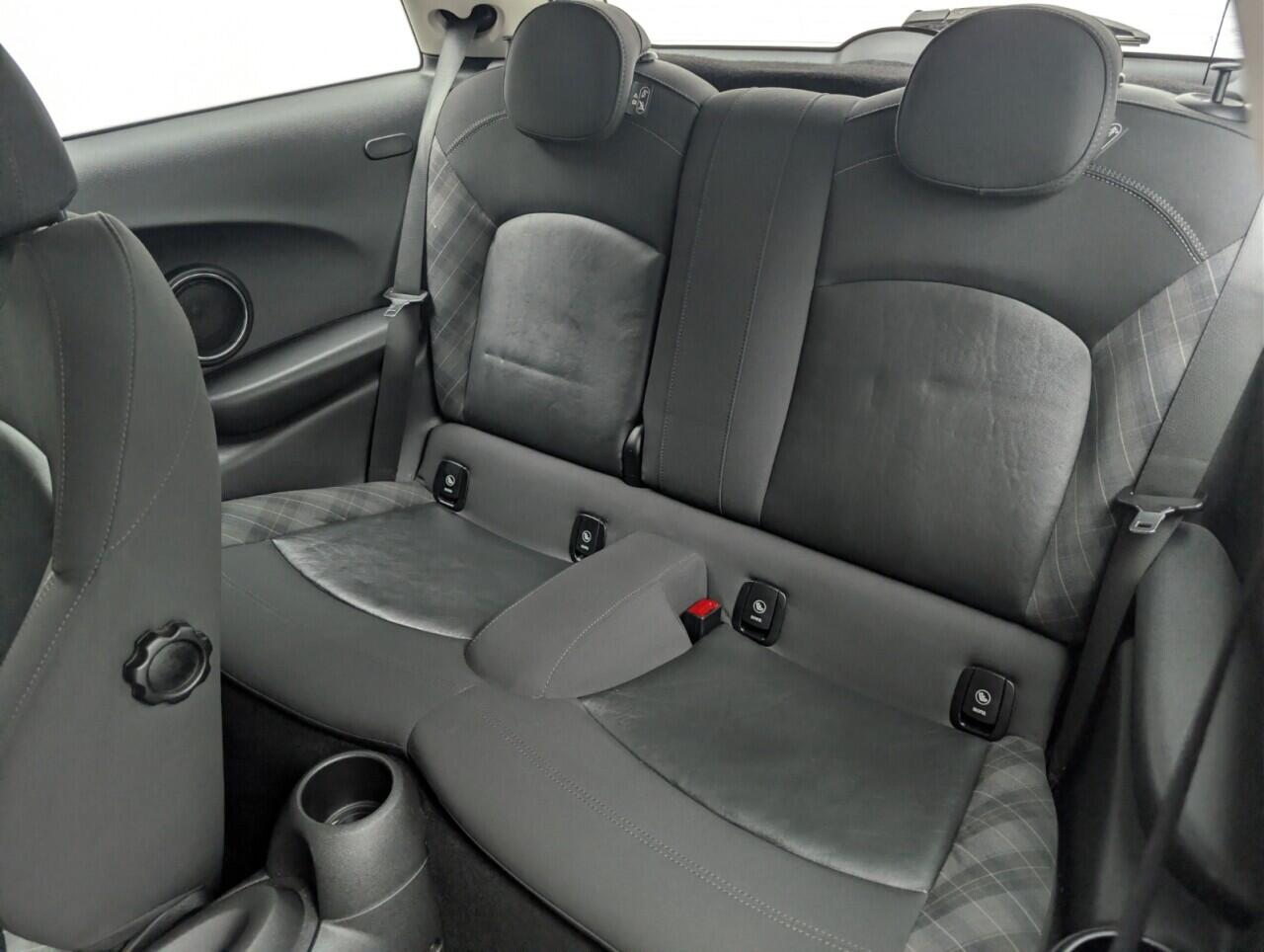 Used MINI Hatch 2016 for sale - 77130997: Photo 23