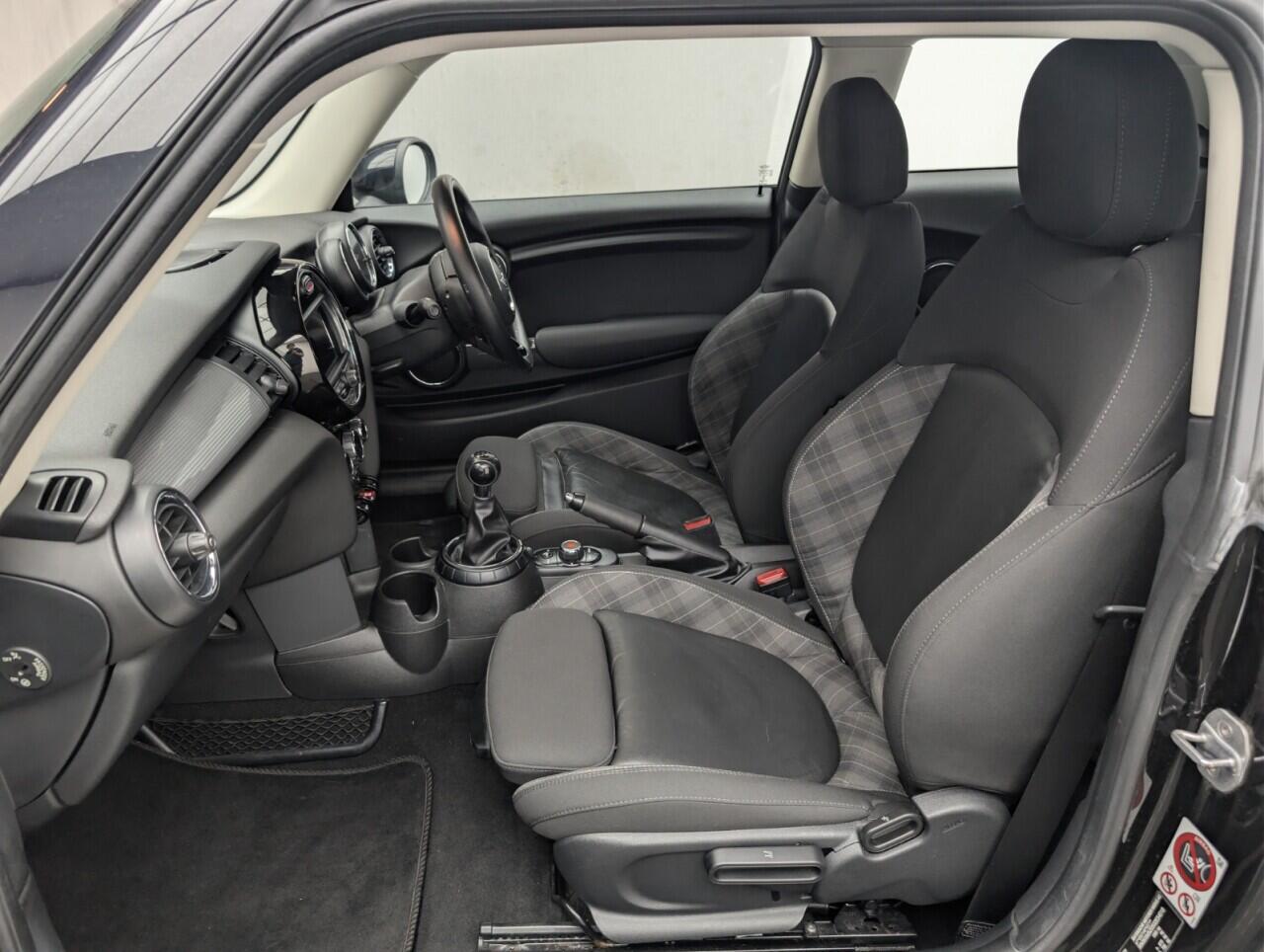 Used MINI Hatch 2016 for sale - 77130997: Photo 24