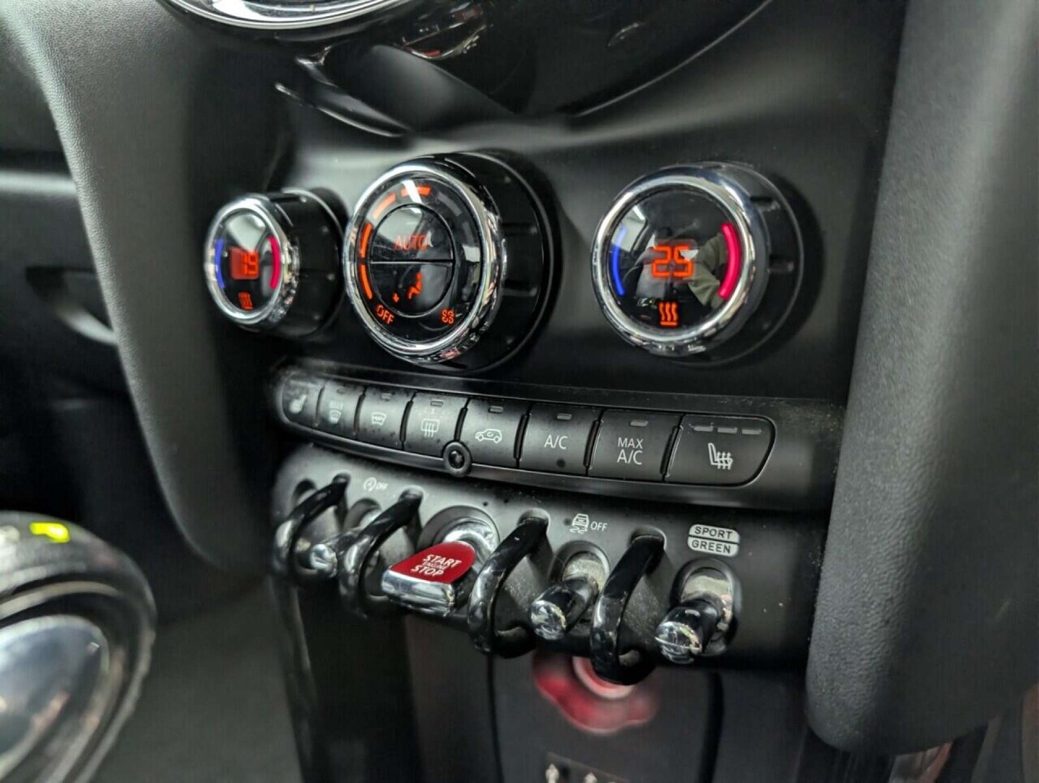 Used MINI Hatch 2018 for sale - 77713038: Photo 15