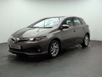 Used Toyota Auris 2018 for sale - 79662549: Photo