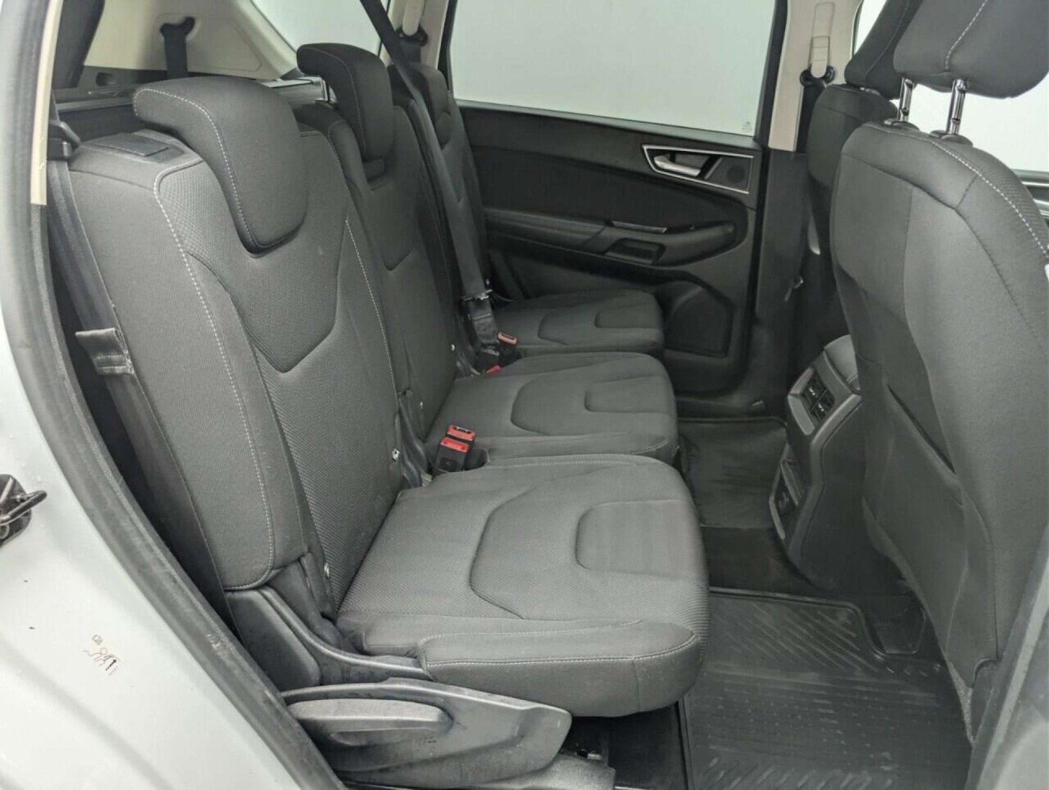 Used Ford S-Max 2017 for sale - 77821637: Photo 31