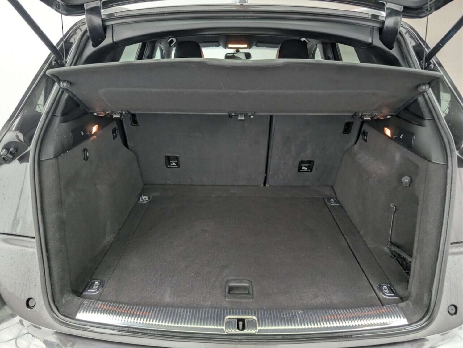 Used Audi Q5 2015 for sale - 77713891: Photo 24