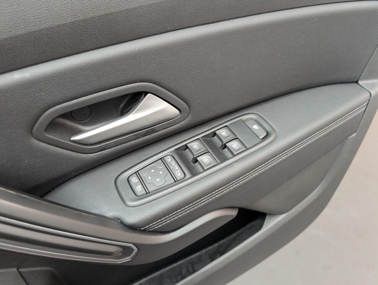 Used Dacia Duster 2023 for sale - 76424697: Photo 17