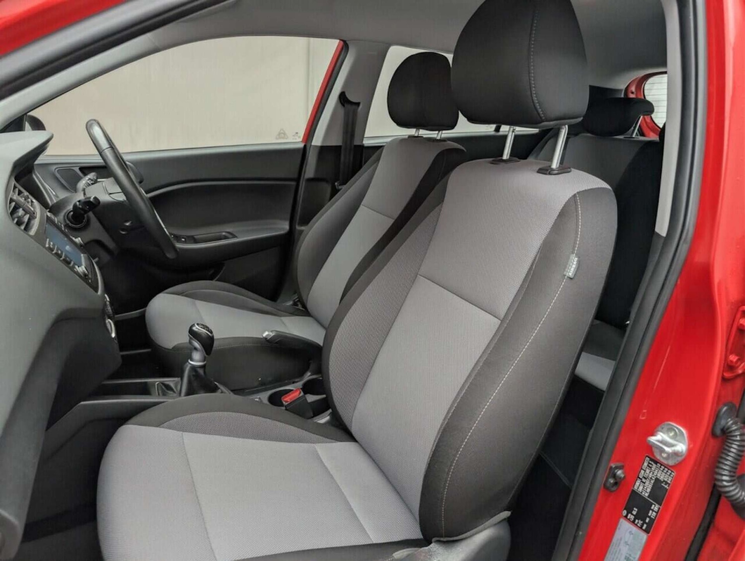 Used Hyundai i20 2019 for sale - 77714407: Photo 25