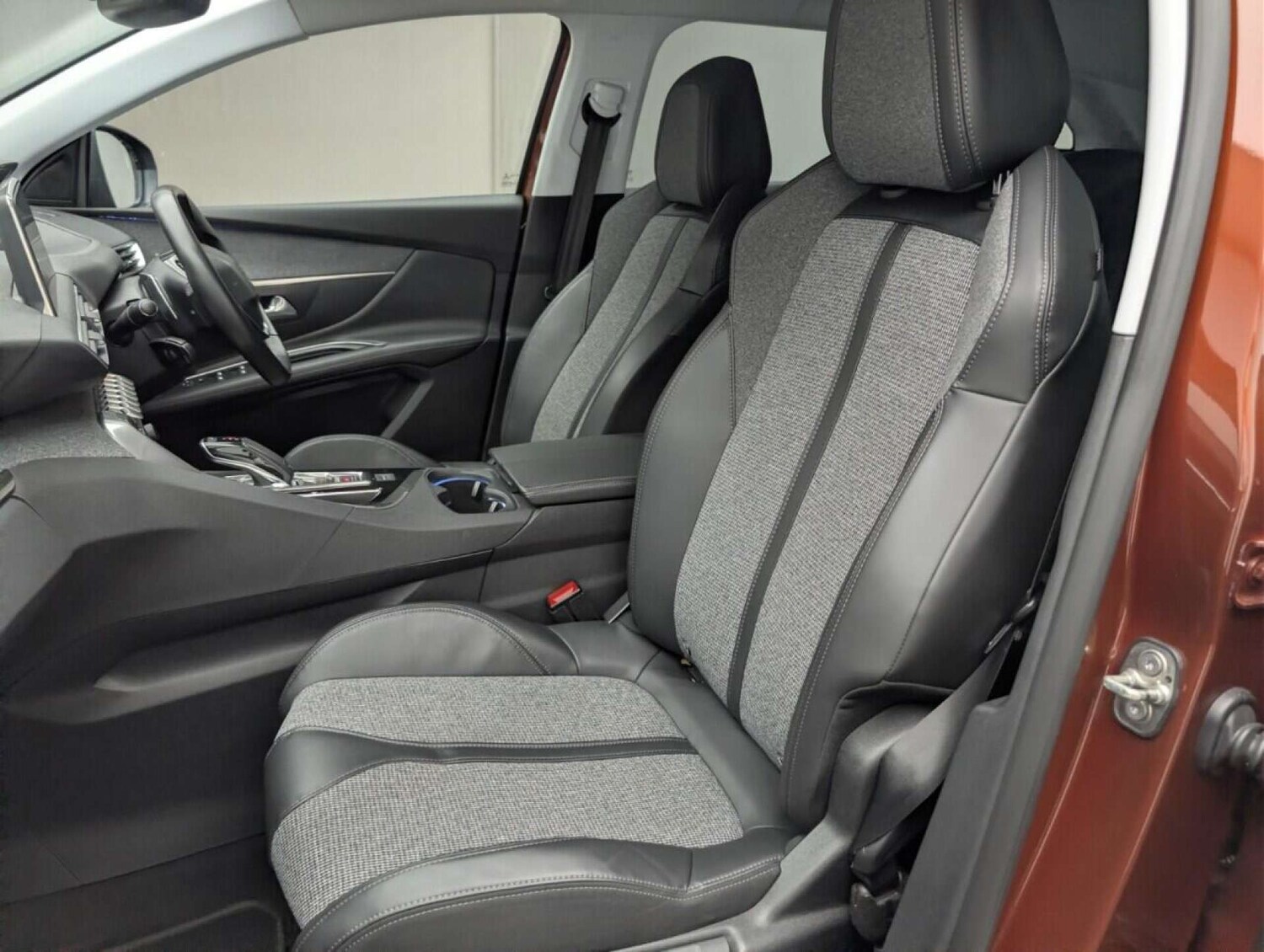 Used Peugeot 3008 2017 for sale - 78106763: Photo 32