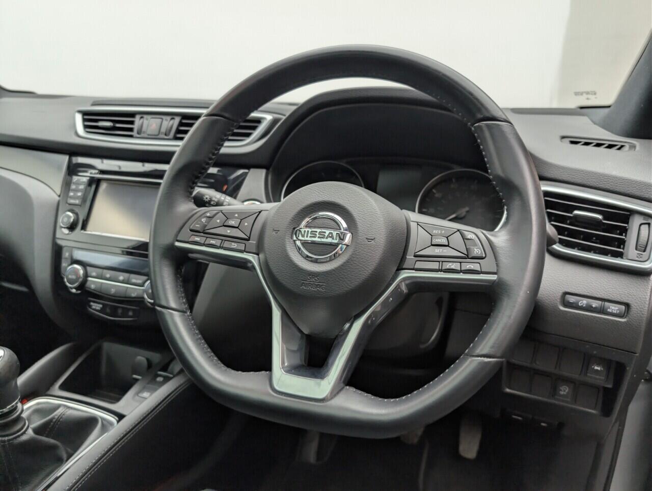 Used Nissan Qashqai 2017 for sale - 76446793: Photo 23